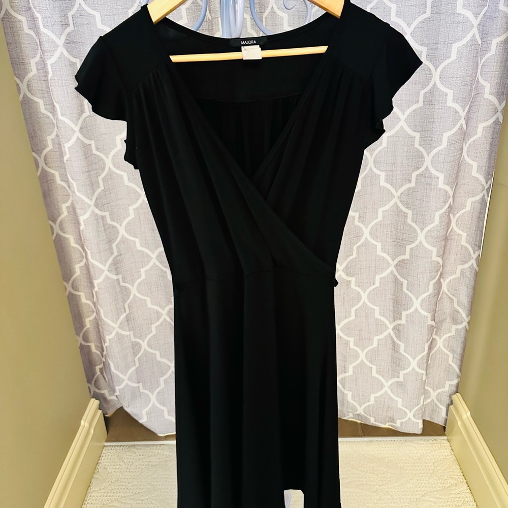 Max Studio Black Sheath Dress with Flutter Sleeves
